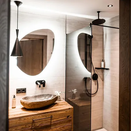 Tatil Evi Kellnergut Luxus-chalet 